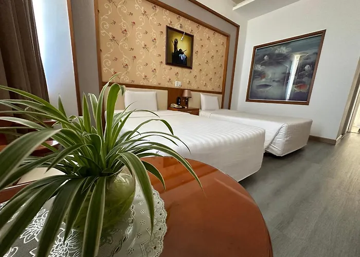 Sammy Hotel