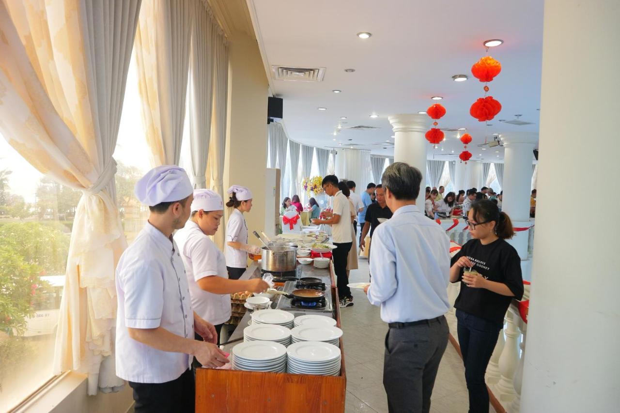 Khách sạn Sammy 4*